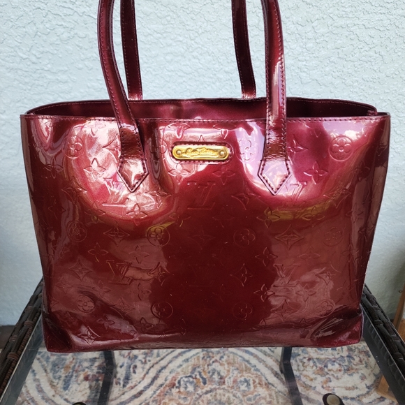 Louis Vuitton Wilshire Rouge Fauviste Mm Monogram Vernis Leather Shoulder Bag - Picture 2 of 6